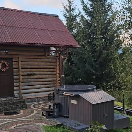 Lavender Valley Chalet *