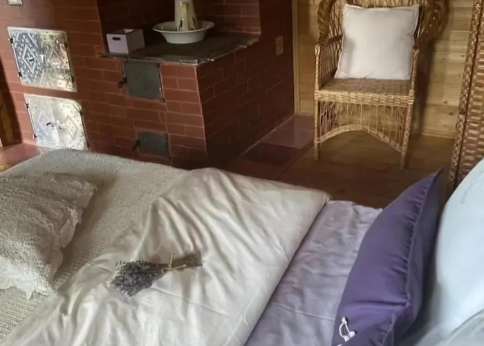 Lavender Valley Chalet *